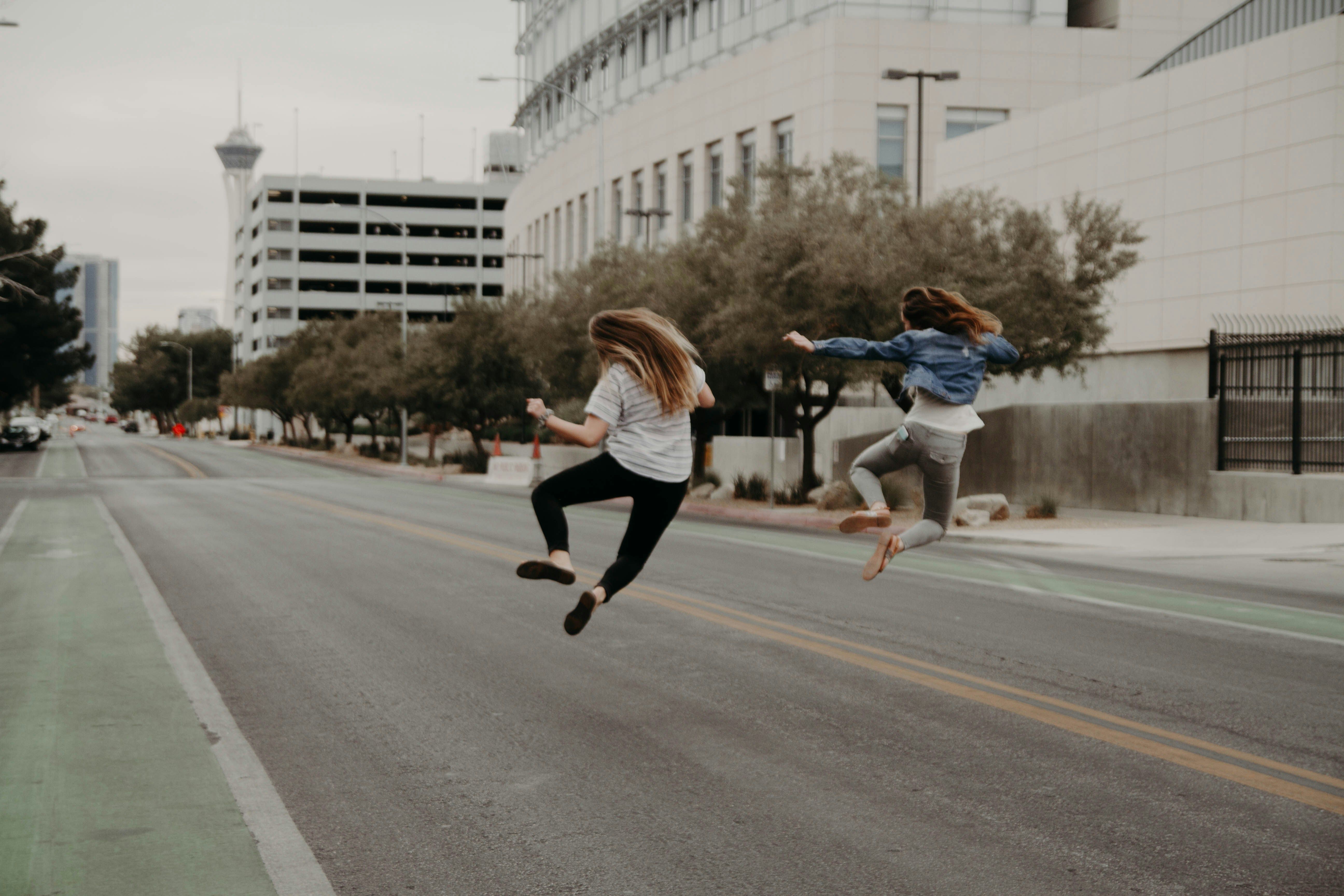 Support Follow-Up Emails That Build Trust: 5 Tips to Get It Right